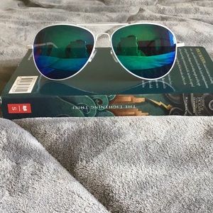 Sun glasses